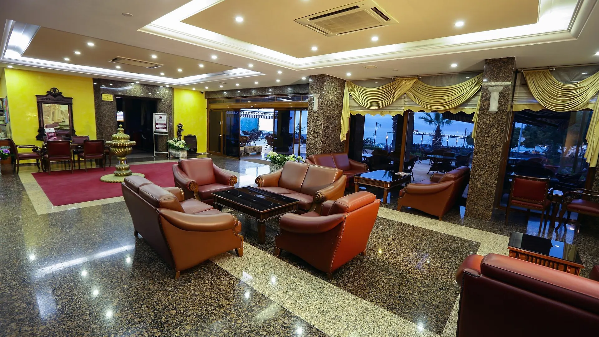 Kayhanbey Hotel Kusadası